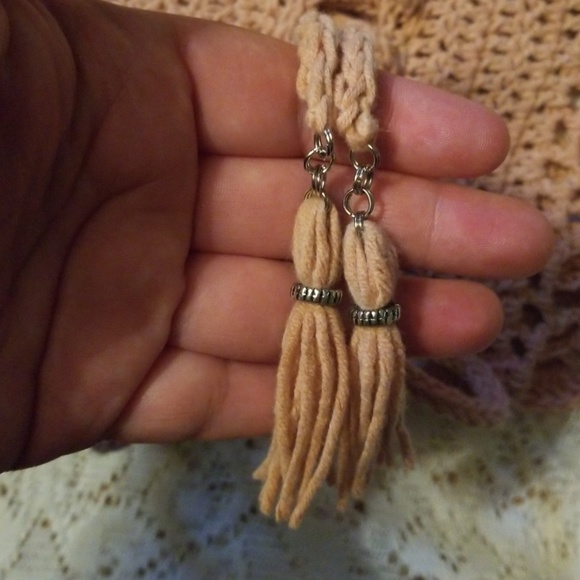 Boho Chic Crochet Crop Top🦋 - Picture 5 of 5